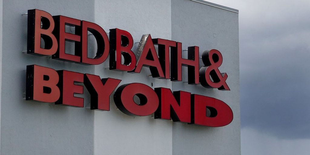 Bed Bath & Beyond bankruptcy: Moody’s weighs CMBS loan impact