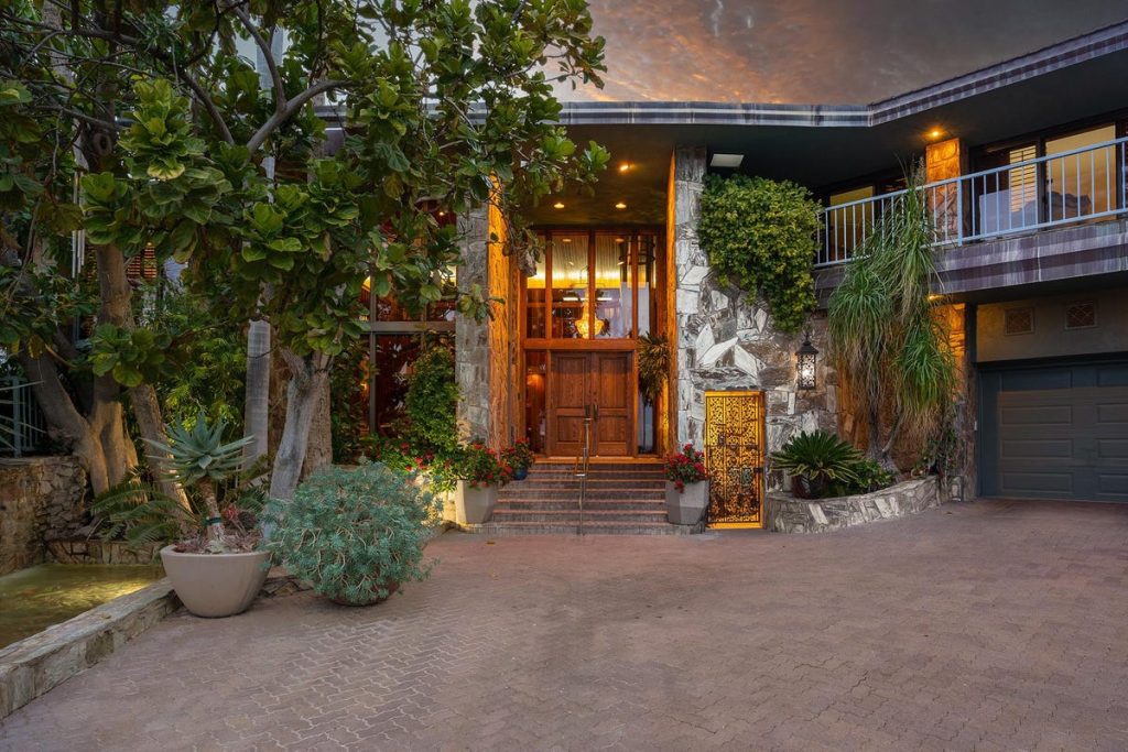 Hilltop Phoenix Home Designed By Noted Beverly Hills Architect Hits The Market At $4.25 Million