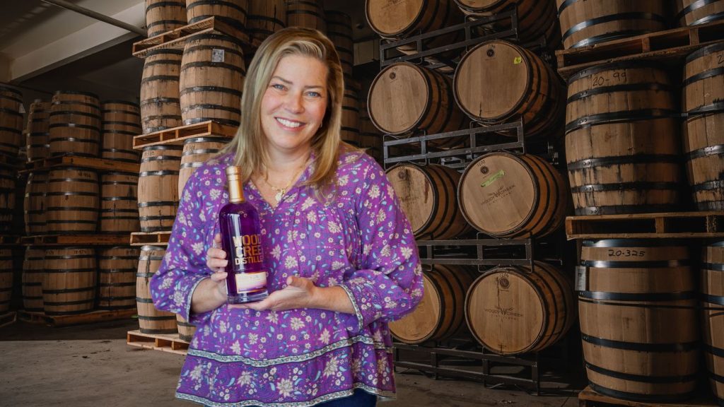 From gin to whiskey, here are four mom-worthy boozy gifts for Mother’s Day