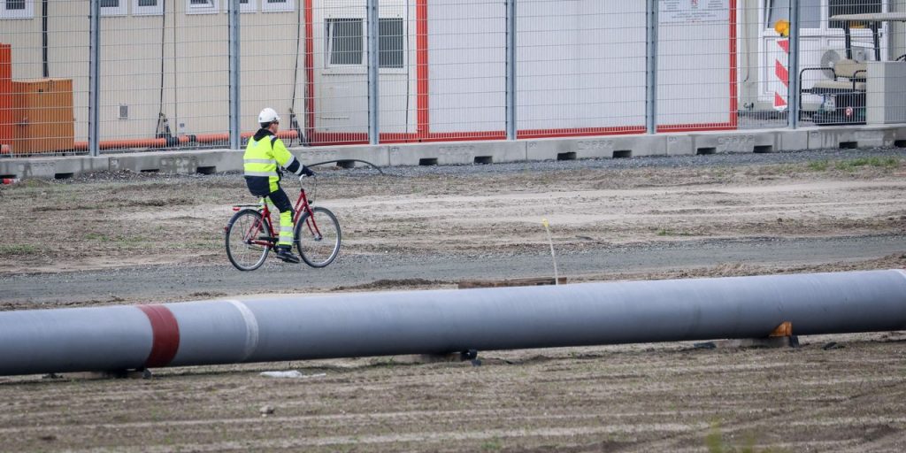 Oneok buying Magellan Midstream Partners for $18.8 billion in deal creating oil-and-gas infrastructure giant