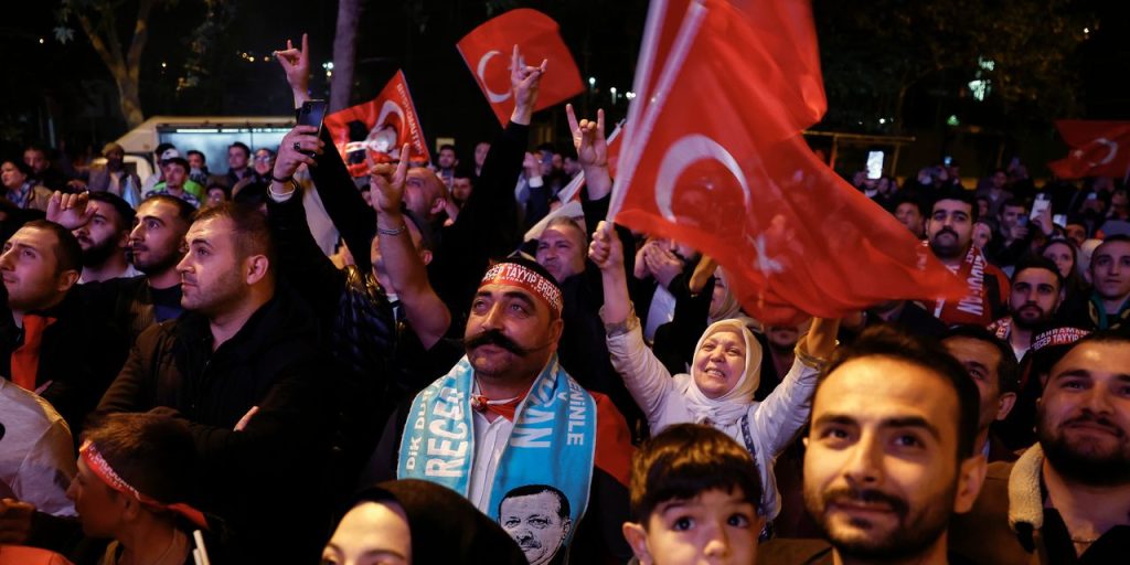 Turkey ETF ends 8% lower as presidential election heads for runoff