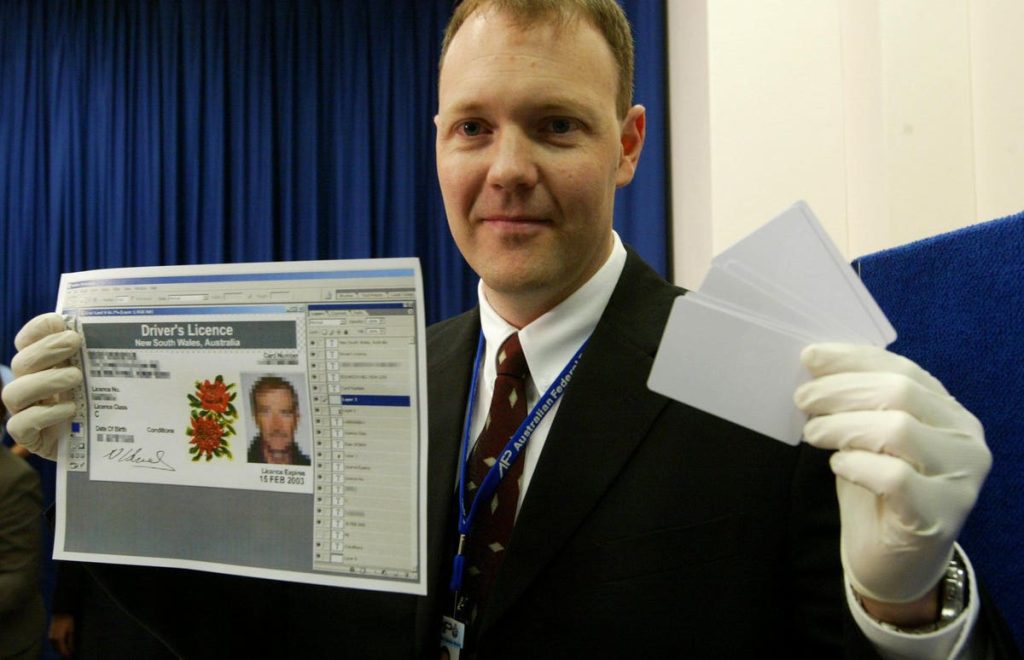 What You Need To Know To Avoid Online Fraud