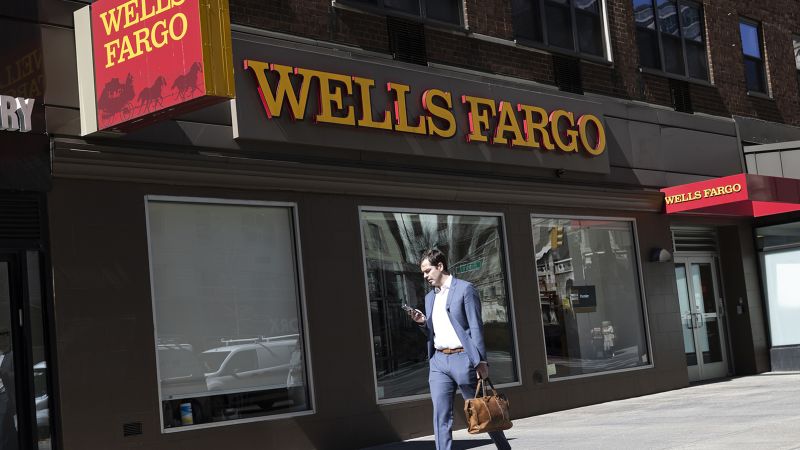 Wells Fargo reaches $1 billion settlement with shareholders over recovery from scandals