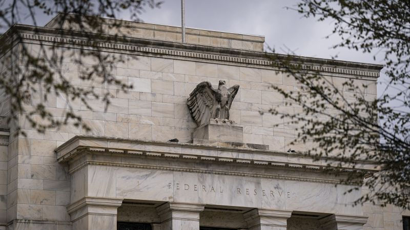 Federal Reserve officials are growing skeptical about suspending rate hikes