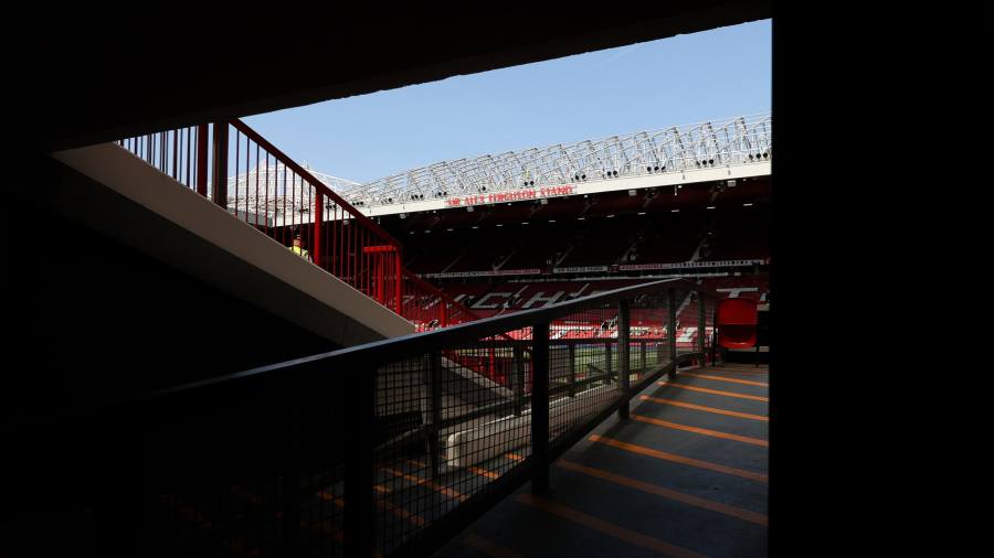 Stadium woes create opening for Manchester United suitors