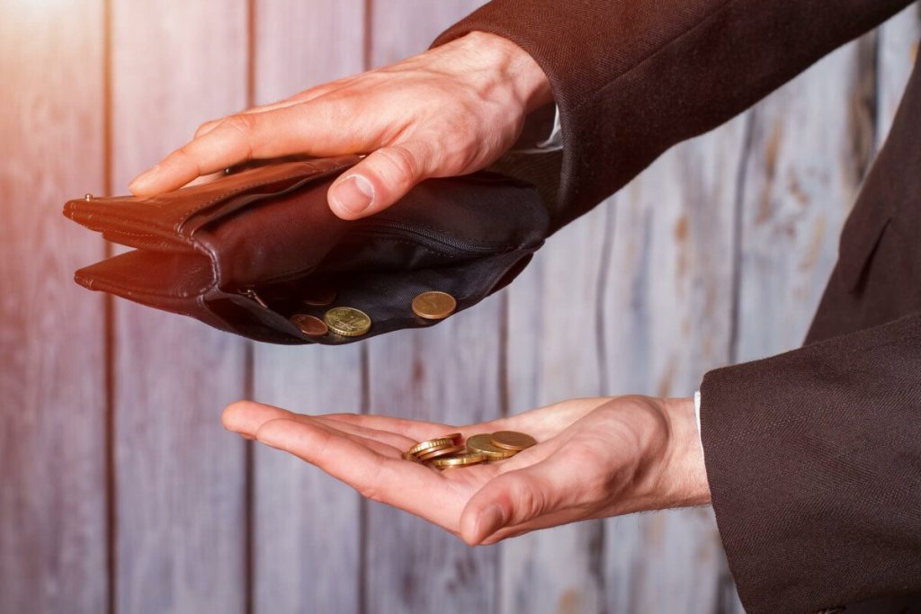 Crypto Exchange QuadrigaCX Former Users Set to Receive 13% on the Dollar in Bankruptcy Proceedings