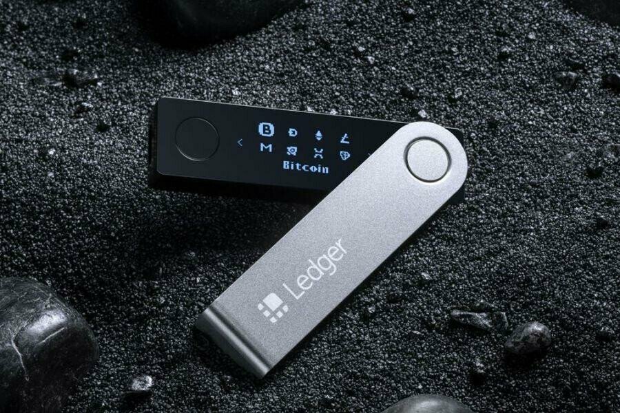 Ledger Hardware Wallet Addresses Criticism, Stands by New Wallet Recovery Service – What’s Going On?
