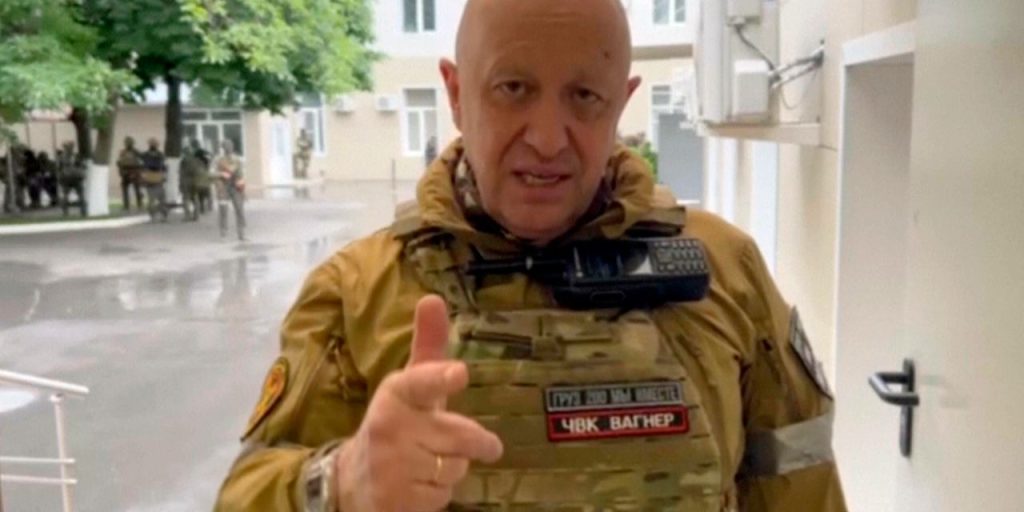 We asked a language model to write career advice based on caterer-turned-coup leader Yevgeny Prigozhin. Here’s what it generated.