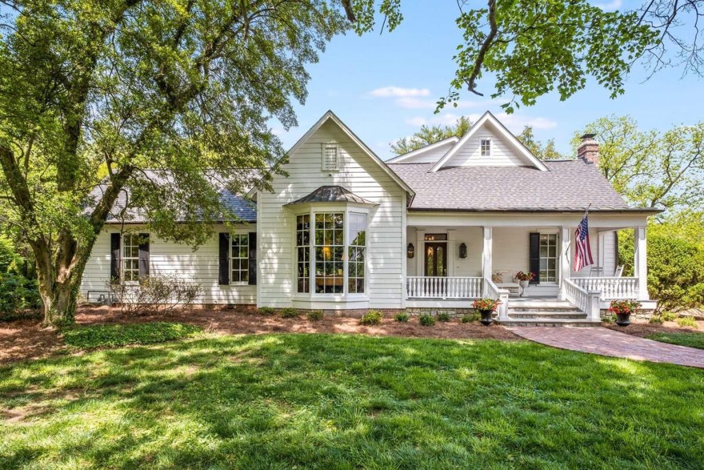 Country Singer Trisha Yearwood Lists Historic Southern Manor Home In Nashville For $4.5 Million