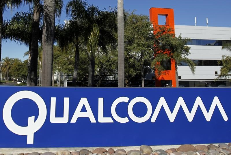 Qualcomm to unveil two variants of Snapdragon 8 Gen 3 chipset next month