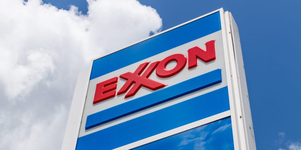Exxon Mobil to Buy Pioneer in Biggest Oil Merger in Years