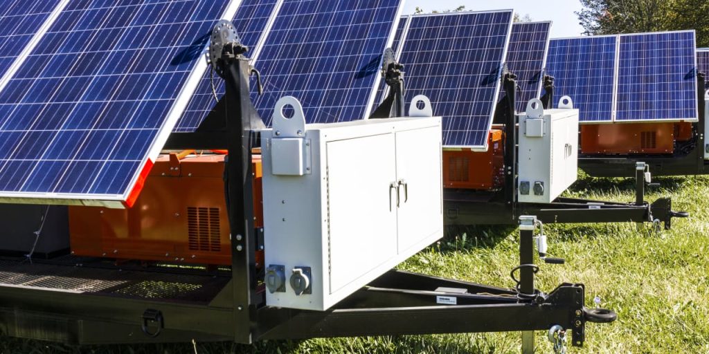 SolarEdge, Enphase, American Express, Regions, Knight-Swift, HPE, and More Movers