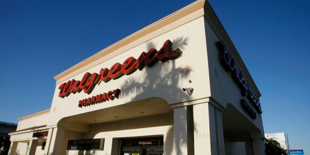 Walgreens’ stock extends bounce off 25-year low as new CEO prompts rare bullish call