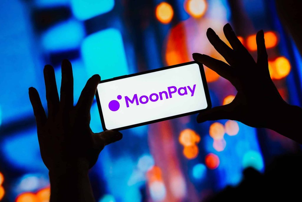 MoonPay Partners with Mastercard, 64% of Injective Survey Respondents Trade on Both CEX and DEX, Chainstack Launches DeFi API
