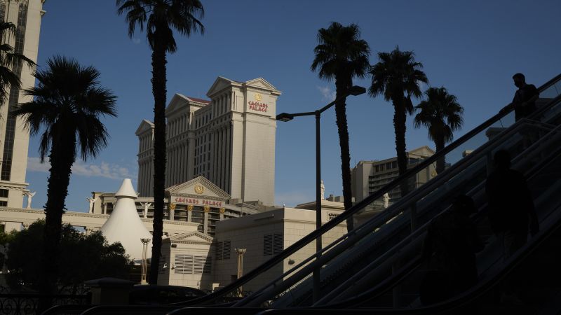 Tentative deal reached to avert walkouts at half of Vegas casinos set to strike