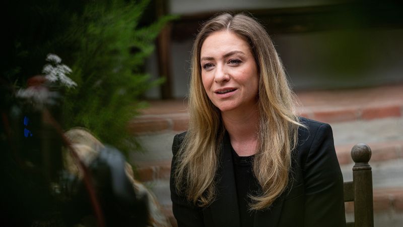 Bumble founder Whitney Wolfe Herd steps down as CEO. She’ll be replaced by Slack’s leader