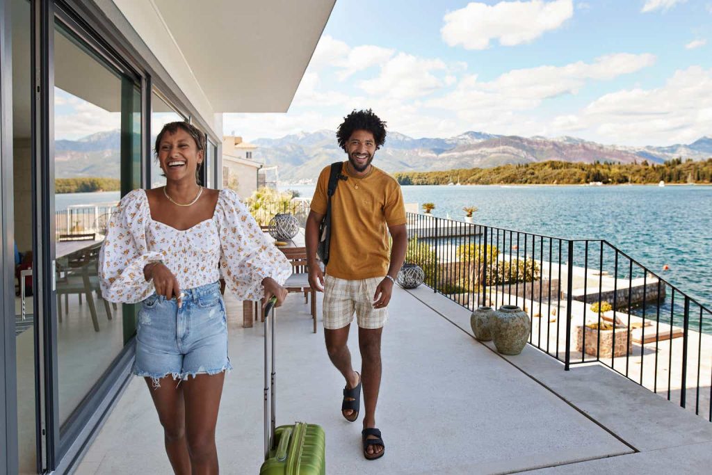 Airbnb: Top Travel Leader ‘At An Inflection Point’ (Rating Upgrade) (NASDAQ:ABNB)