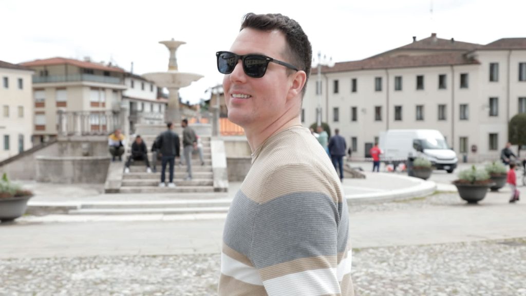 31-year-old who joined the Air Force at 18 now has $500,000 invested: My No. 1 tip for saving more