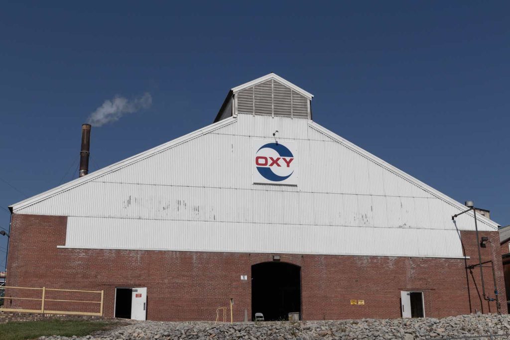 Chase Berkshire Hathaway Into More Occidental Petroleum (NYSE:OXY)